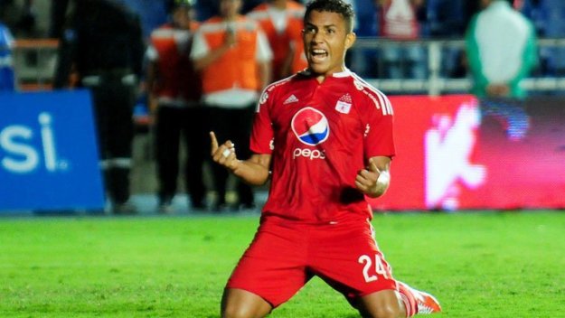 Голова машина от Колумбия пристигна за подпис с ЦСКА