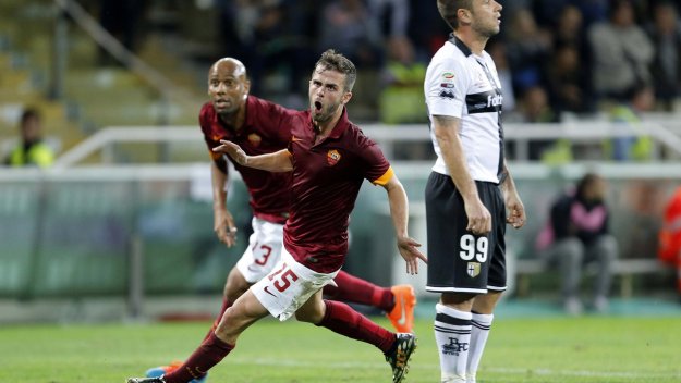 Рома се измъкна инфарктно в Парма