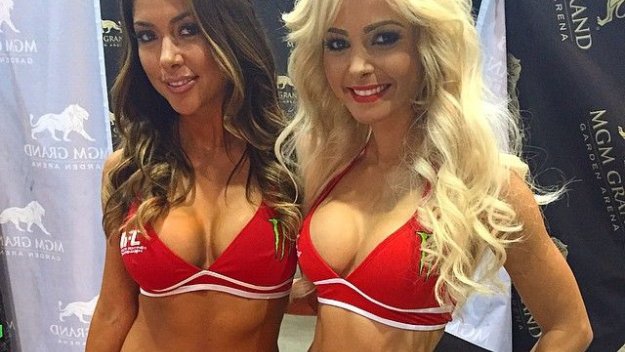 Неймар определено не си губи времето + ГАЛЕРИЯ