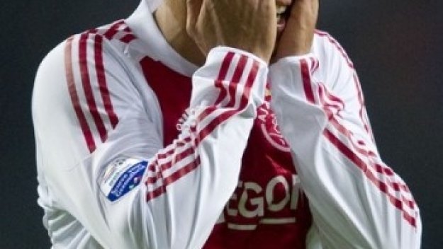 Челси си хареса нападател на Аякс