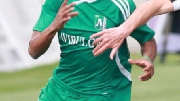 Шоко отново се счупи