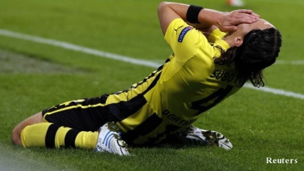 Дортмунд загуби Суботич за 6 седмици