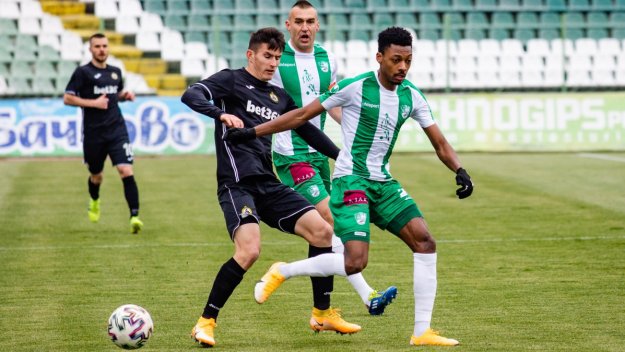 Десет от Берое не успяха срещу Славия – 1:1