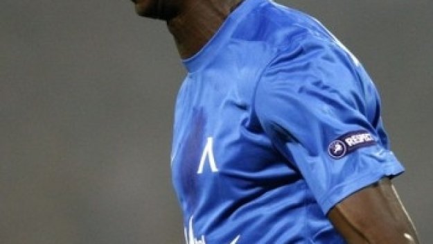 &quot;Франс Футбол&quot;: Вердер взима Дембеле за заместник на Уго Алмейда