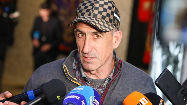 Лечков с голямо предложение за Боби Михайлов 