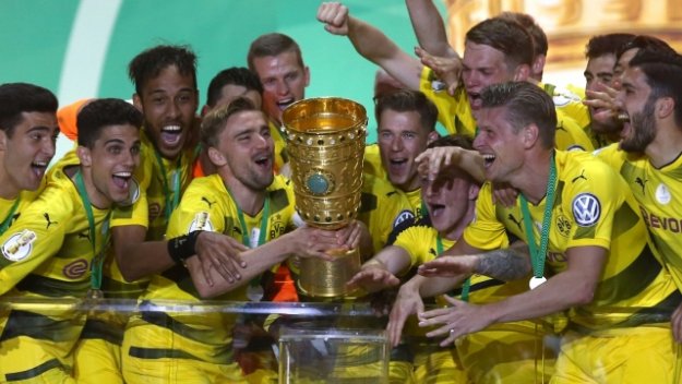 Капитанът на Дортмунд разкъса връзки в Китай 