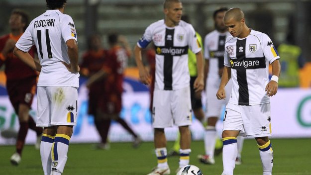 Отнеха една точка на Парма