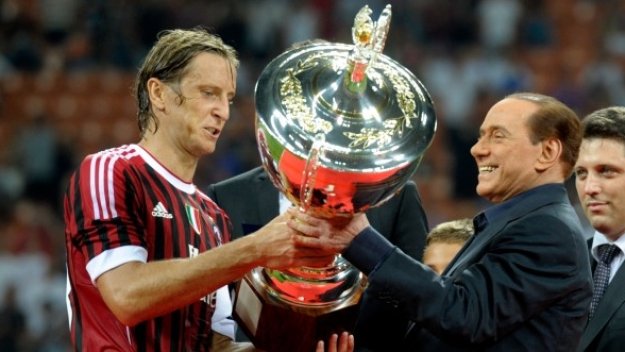 Милан без Масимо Амброзини в следващите 2-3 седмици