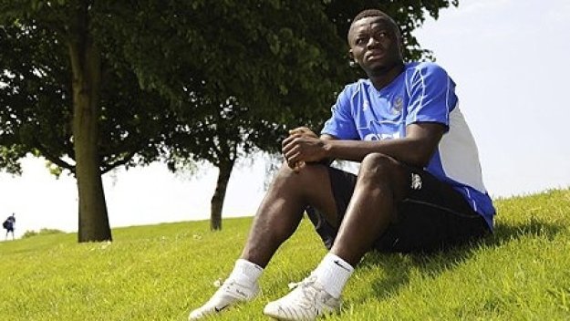 Съли Мунтари чака оферти