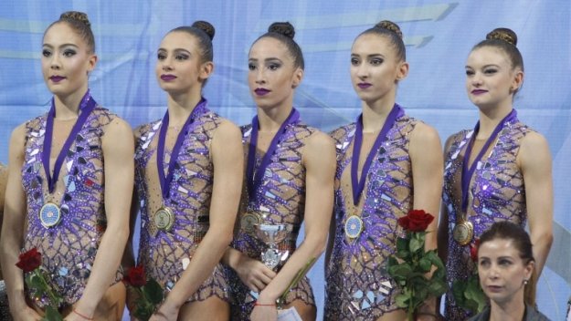 Браво! Ансамбълът ни със сребро от световното в Баку