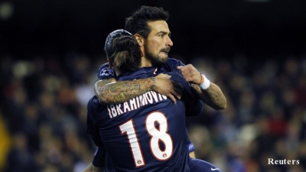 Езекиел Лавеци: Кавани е по-добър от Балотели 