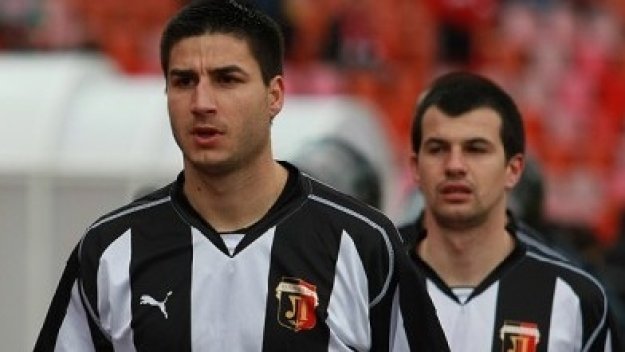 Локо (Пд) прати Котев в Китай