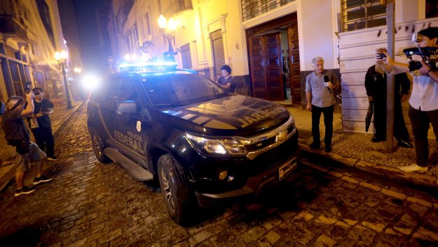 Ще лежи 9 години: Полицията задържа изнасилвача Робиньо