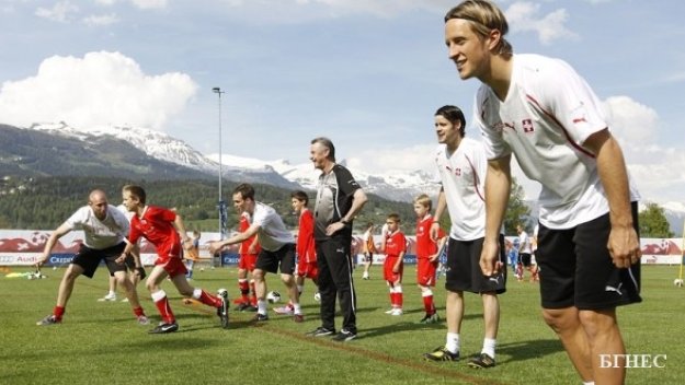 Ливърпул ще се опита да купи Рето Циглер през зимата