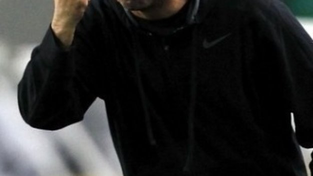 Ясен Петров щял да вади кестените от огъня