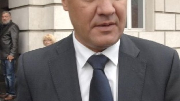 Боби Михайлов: Вярвам на Любо Пенев