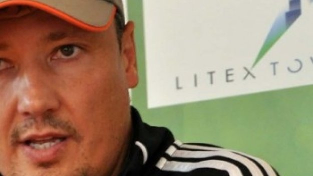 Пенев беснее след 2:2 срещу Миньор