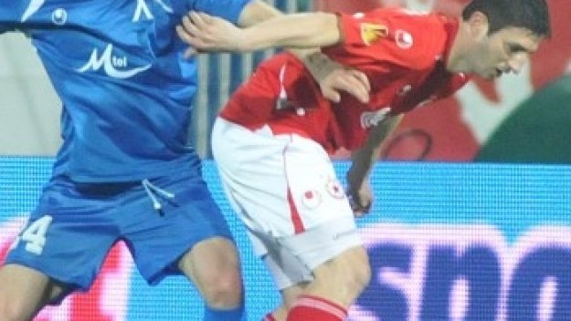 &quot;Титан&quot; отрече за Хичо