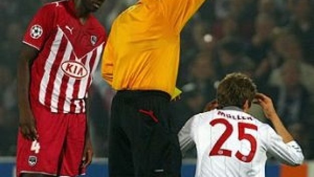 Хьонес: С ван Гаал не си говорим за жени