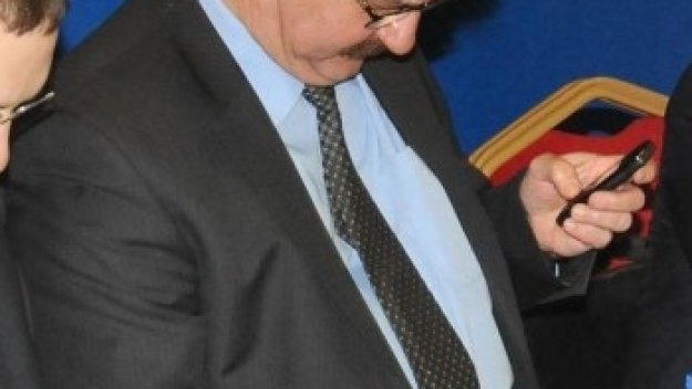 Левски представя новия спонсор във вторник по обяд