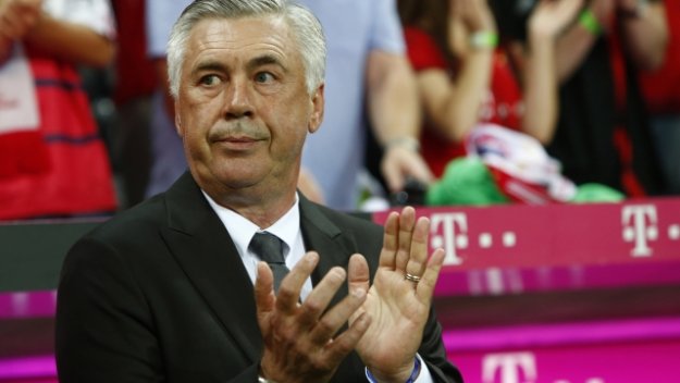 Карло Анчелоти се озъби на футболните агенти