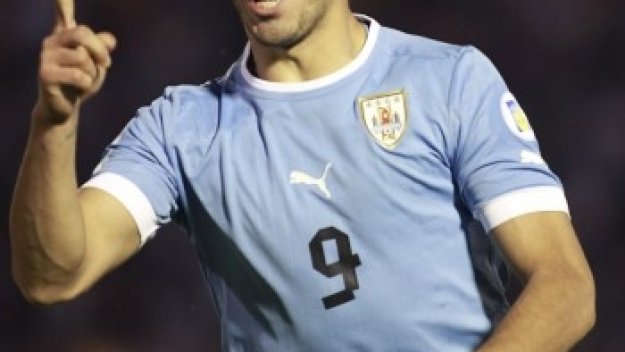 Суарес пропуска двубоя с Италия