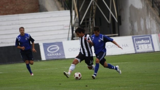 Локо Пловдив би шута на юноша на Бенфика