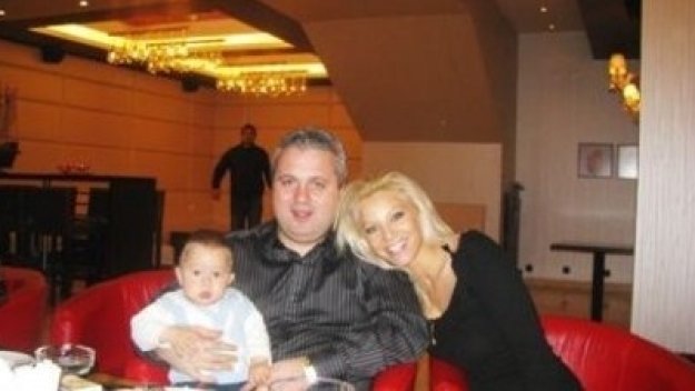 Коко Динев дал 1 милион на Емилия за свободата си