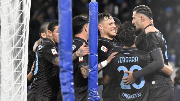 След 20 дузпи Наполи се класира на четвъртфинал!