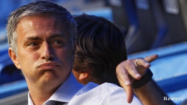 Жозе прави промени за Сити