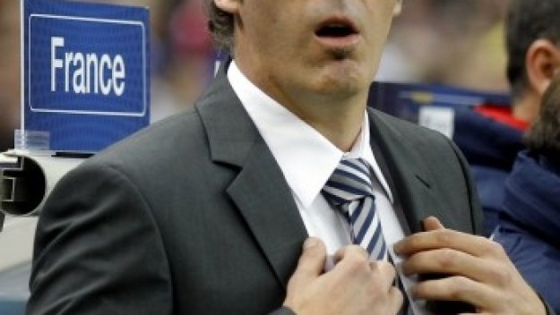 Блан: На почивката питах играчите дали искат да участват на Евро 2012