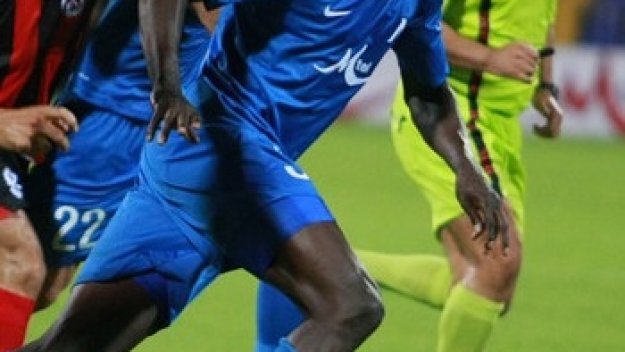 Дембеле си уреди увеличение на заплатата