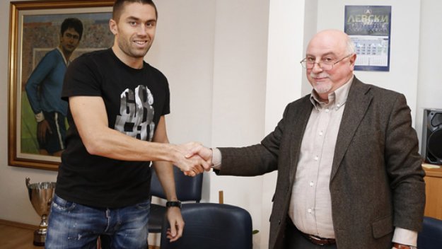 Пламен Крумов в болница след дербито