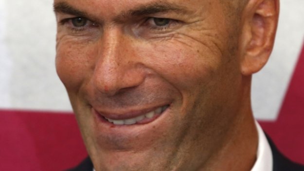 Зизу ще взима "смешни" пари в Реал 