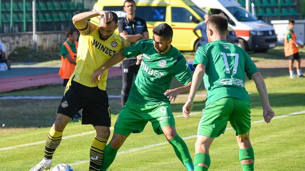 Ботев Враца сломи Ботев Пловдив в мач с 5 гола