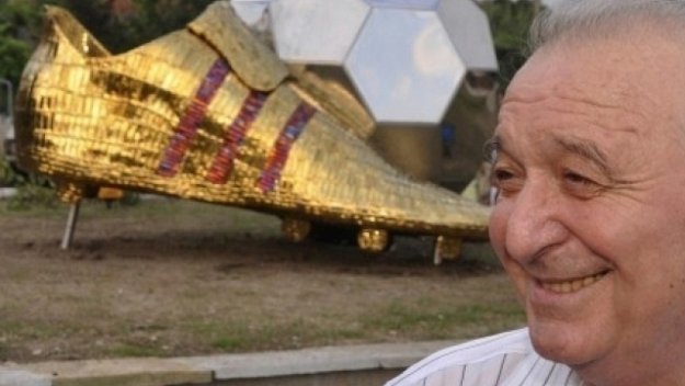 Жеката: Дъртакът Камбуров не може да бие рекорда ми