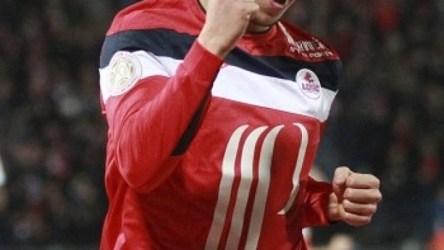 Еден Азар: Може и да премина в Челси