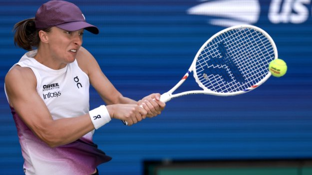 Бомба на US Open: Китайка изхвърли Ига Швьонтек