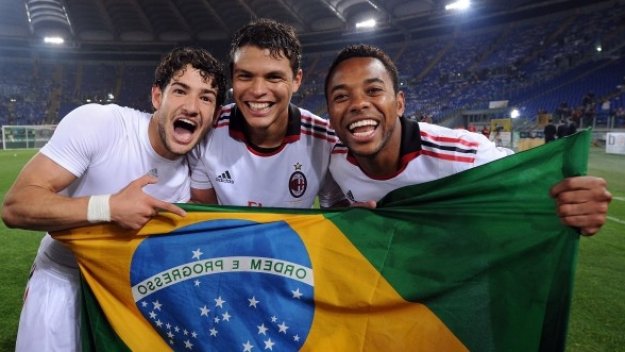 Тигаго Силва отрече слуховете за преговори с Барселона