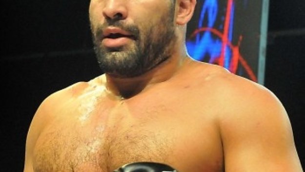 Багата с опасност за живота