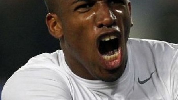 Фарфан изпищя от Феликс Магат