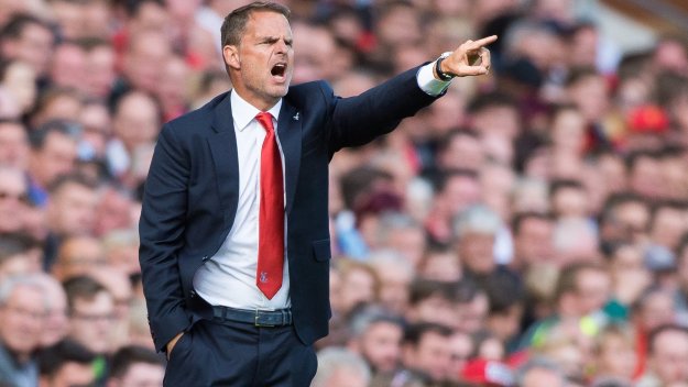 Франк де Бур ще поеме Нидерландия