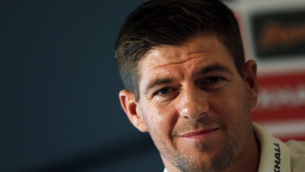 Джерард и Уокър пропускат мача с Чили