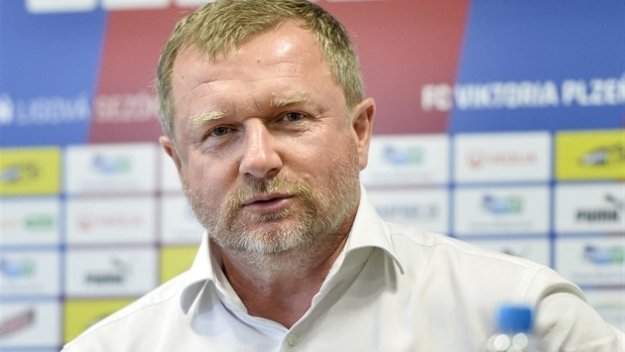 Индикациите, че Павел Върба поема Лудогорец стават все повече и повече