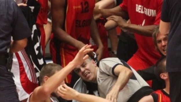 Бихме Белгия и на баскет, и на бой