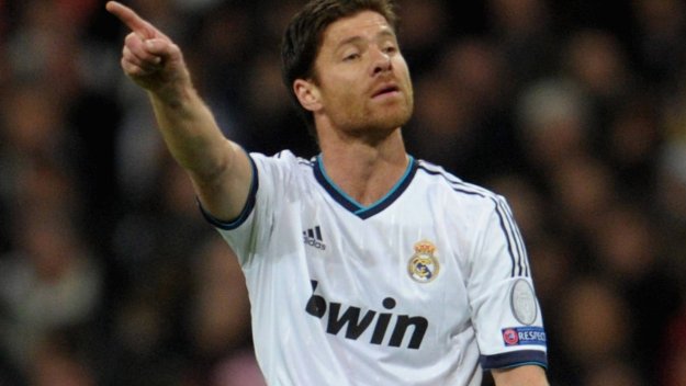 Карлето иска за подарък нов договор за Чаби Алонсо