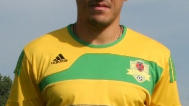 Кошмарен старт на новия сезон в Румъния за Живко Миланов