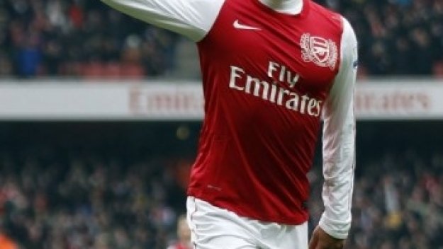 Венгер ще търси &quot;правилния баланс&quot; за Окслейд-Чембърлейн