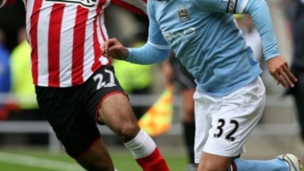 Съндърланд свали Ман Сити на земята