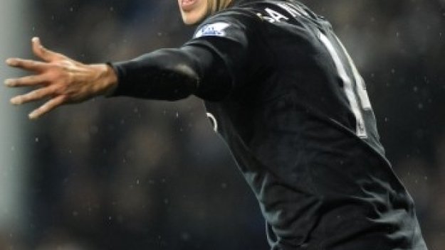 Роке Санта Крус пред завръщане в Блекбърн